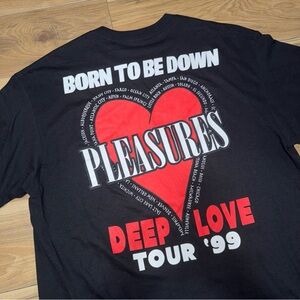 Pleasures “Born to Pleasures Deep Love Tour 99” Band XXX Heart NWOT Designer XL